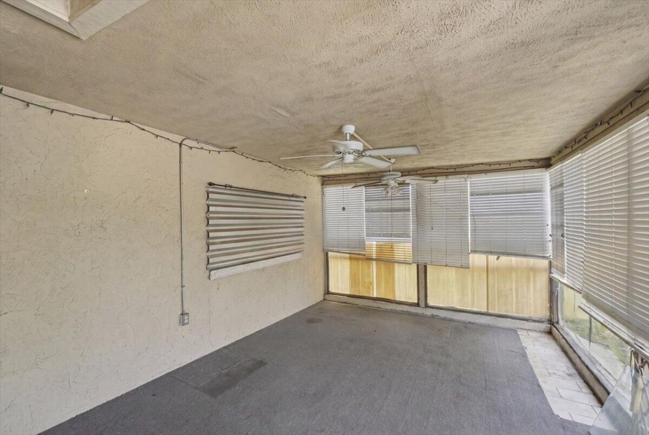583 SE Greenway Terrace, Port Saint Lucie, FL 34983 Photo