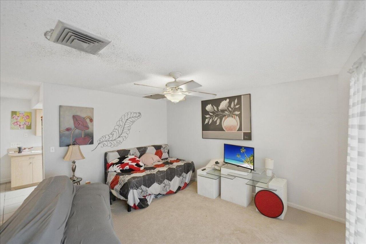 583 SE Greenway Terrace, Port Saint Lucie, FL 34983 Photo
