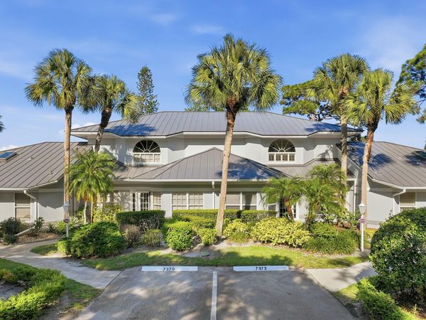 7370 Pine Creek Way, Port St. Lucie, FL 34986