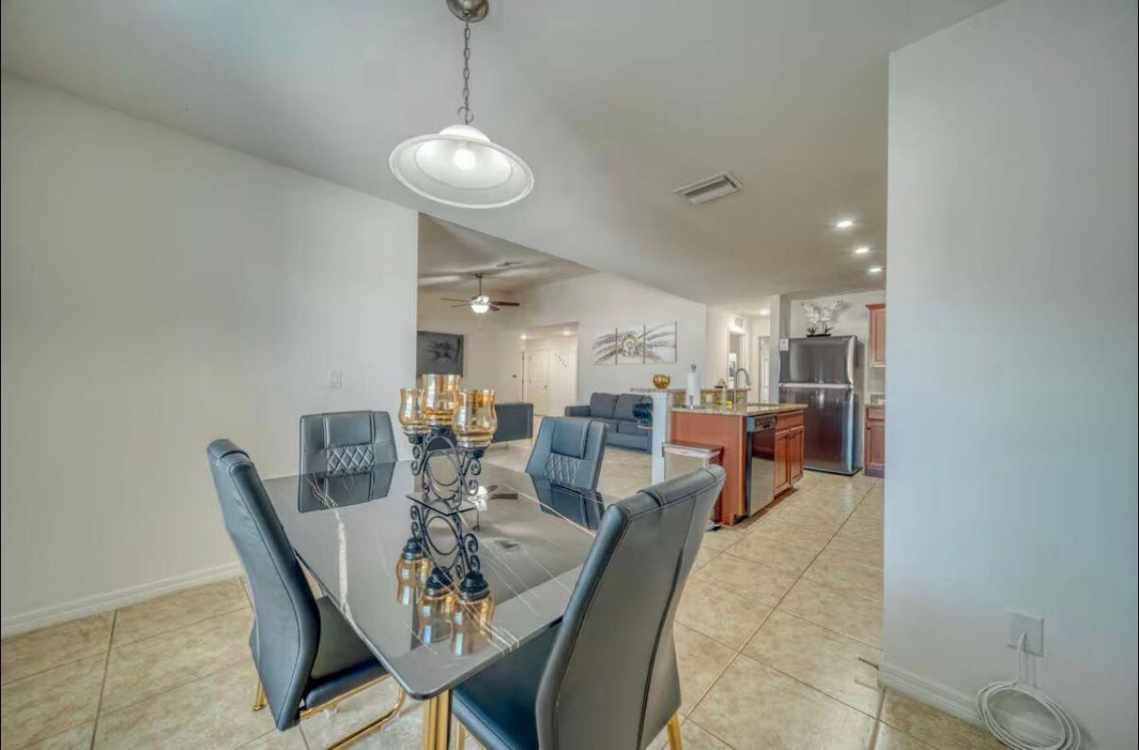 1925 SW 14th Street, Cape Coral, FL 33991 Photo