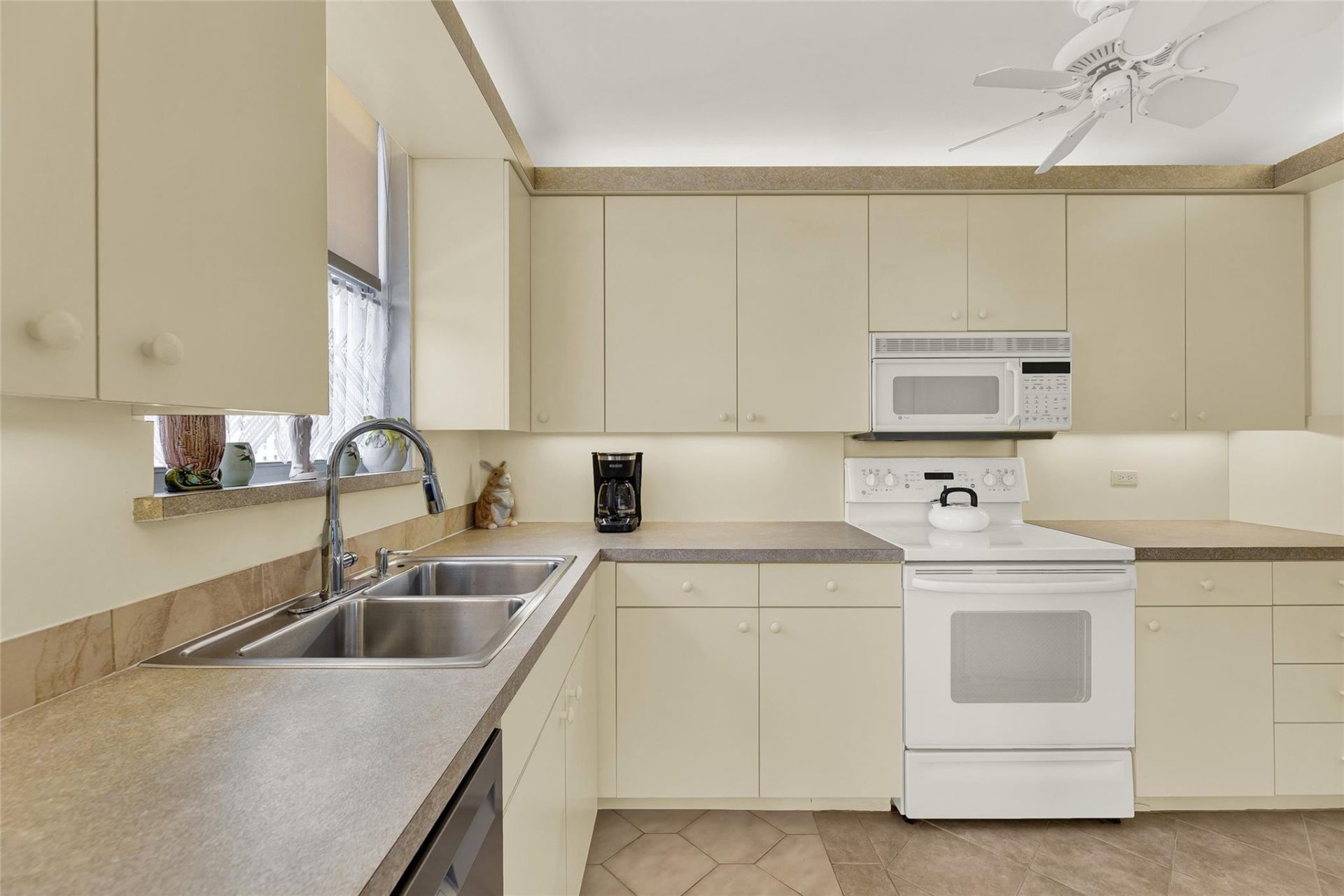 1010 S Ocean Boulevard, Unit 1509, Pompano Beach, FL 33062 Photo