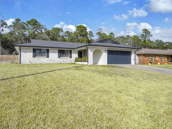 85 12Th Avenue, Shalimar, FL 32579
