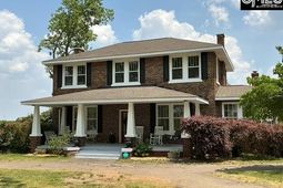 1189 Beech Creek Road  photo 4