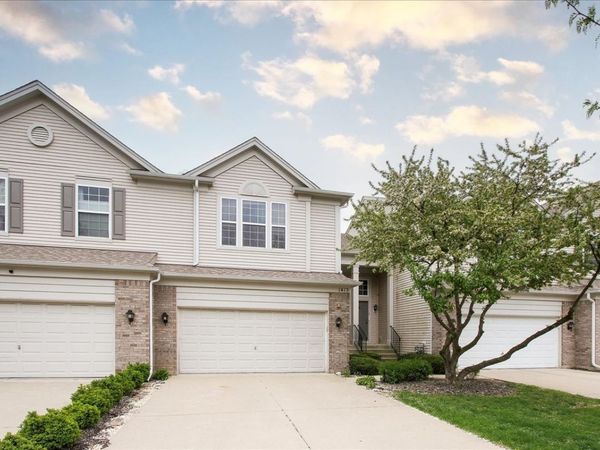 Streamwood, IL 60107