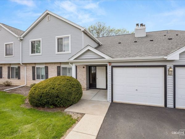 7020 BRIGHTON Court , Unit 204, Woodridge, IL 60517