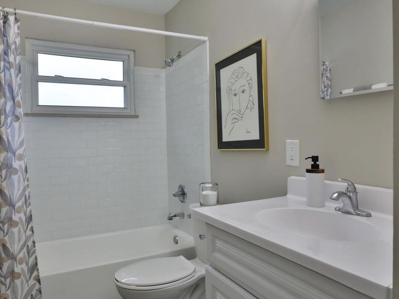 1004 Marland Drive N, Columbus, OH 43224 Photo 20