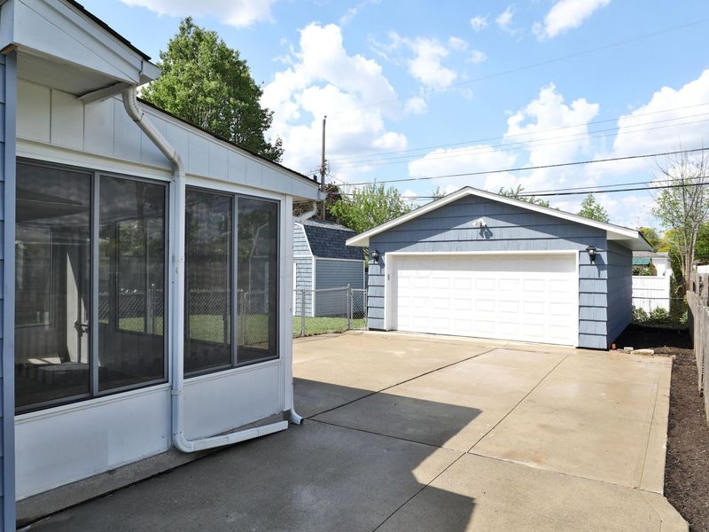 1004 Marland Drive N, Columbus, OH 43224 Photo 29