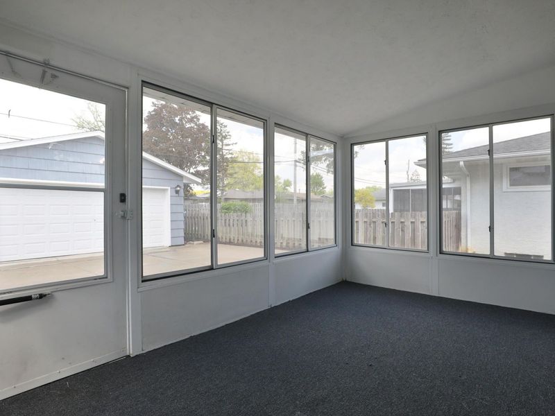 1004 Marland Drive N, Columbus, OH 43224 Photo 32