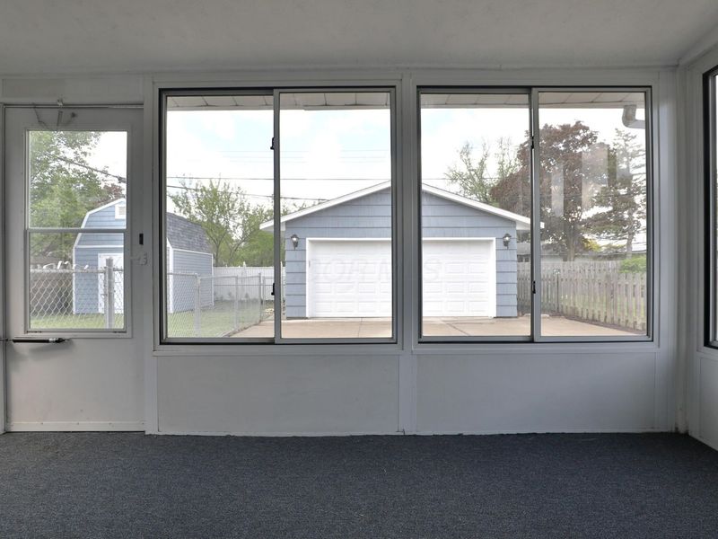1004 Marland Drive N, Columbus, OH 43224 Photo 33