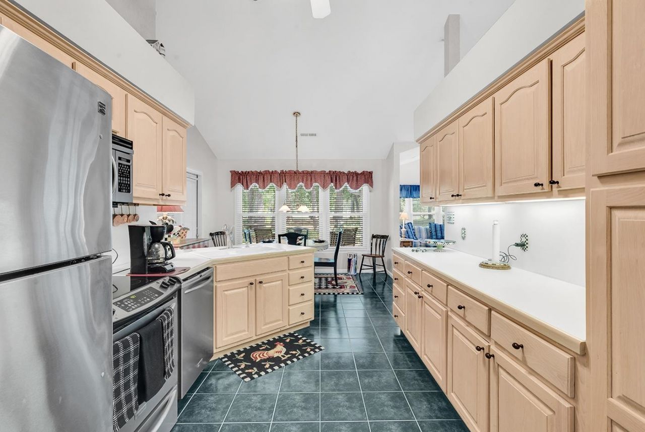 9617 Sandpiper Ct.  Photo 16