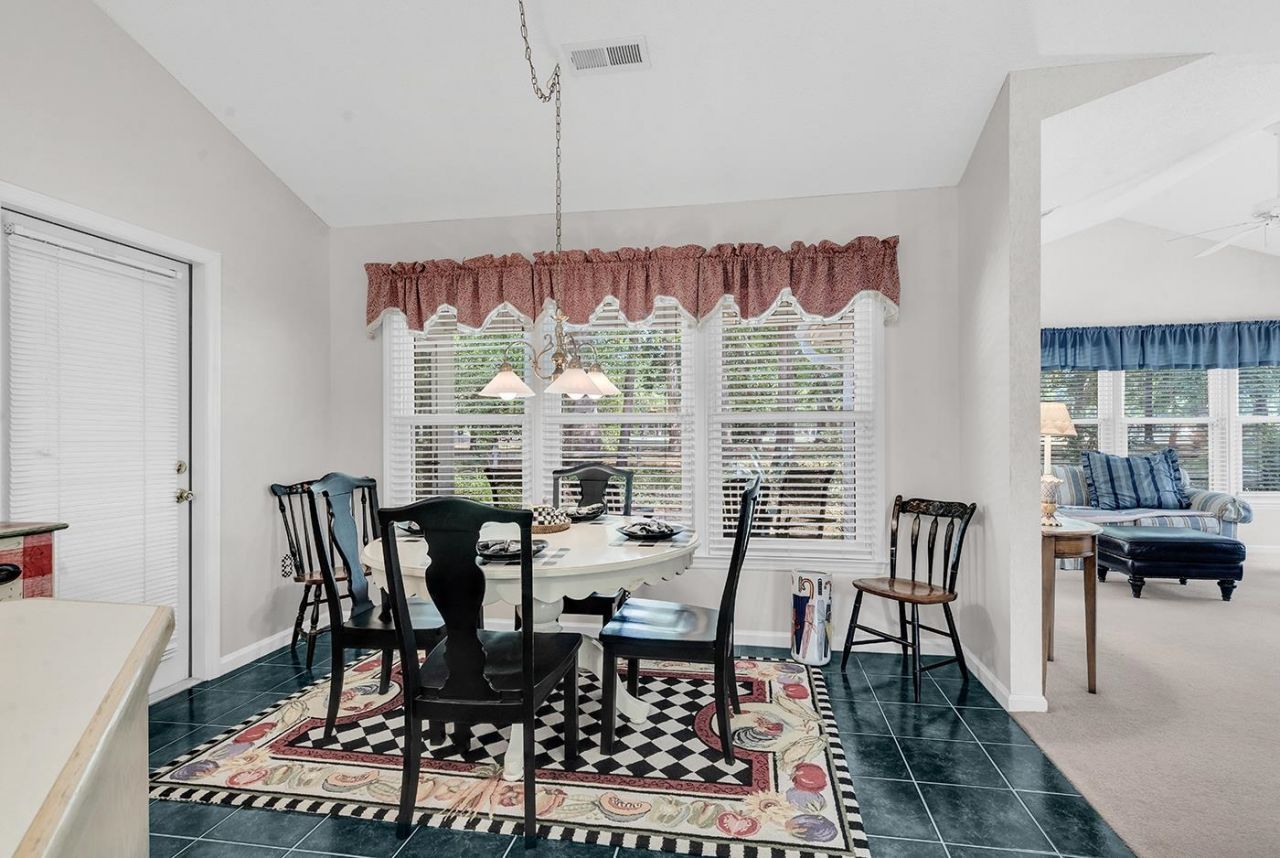 9617 Sandpiper Ct.  Photo 19