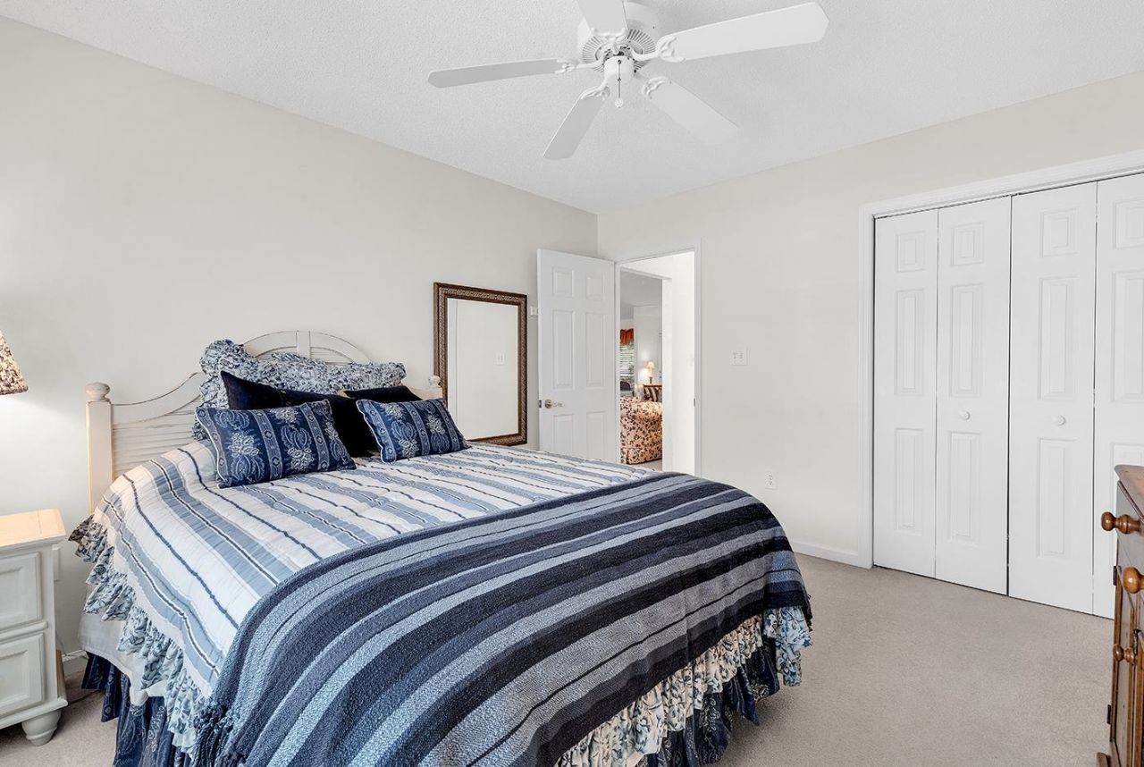 9617 Sandpiper Ct.  Photo 31