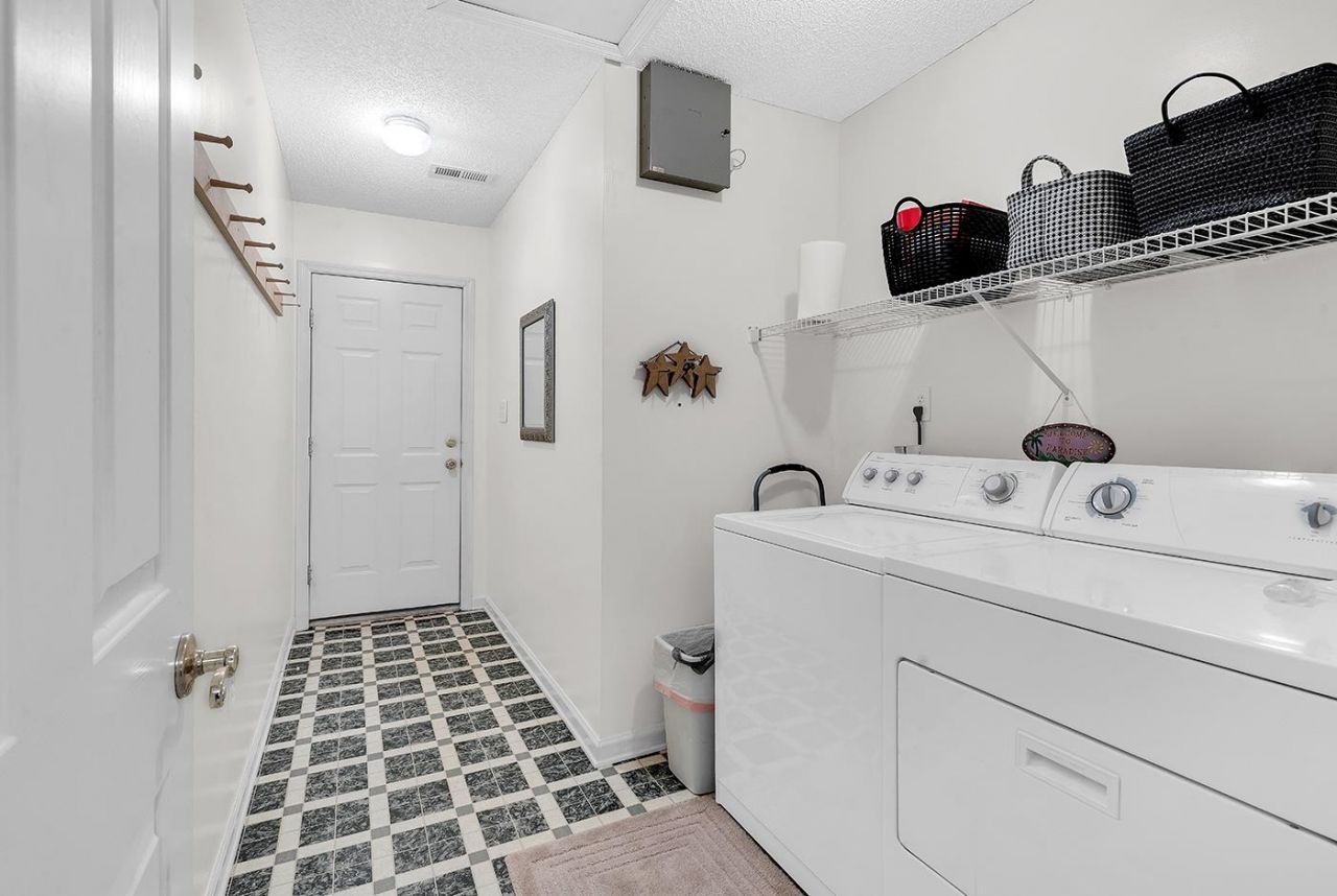 9617 Sandpiper Ct.  Photo 41