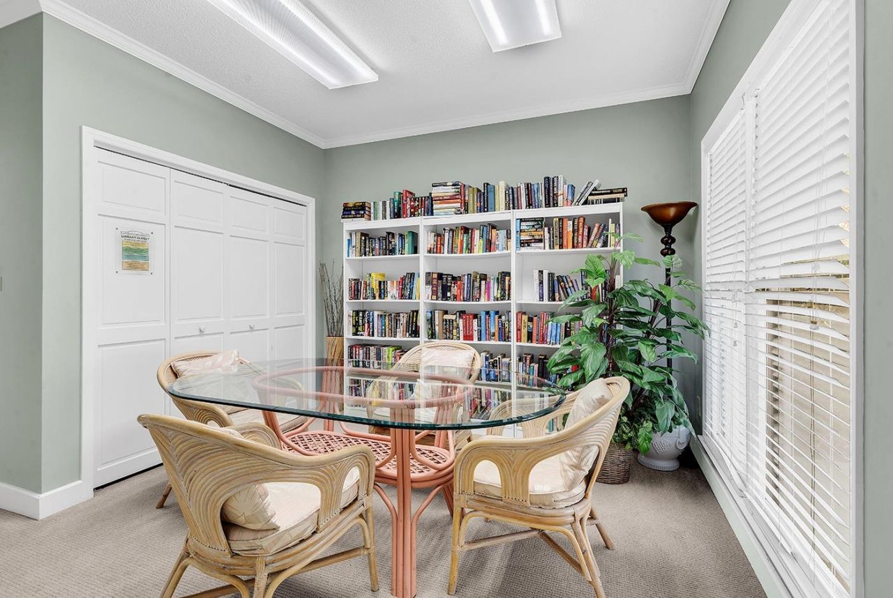 9617 Sandpiper Ct.  Photo 57