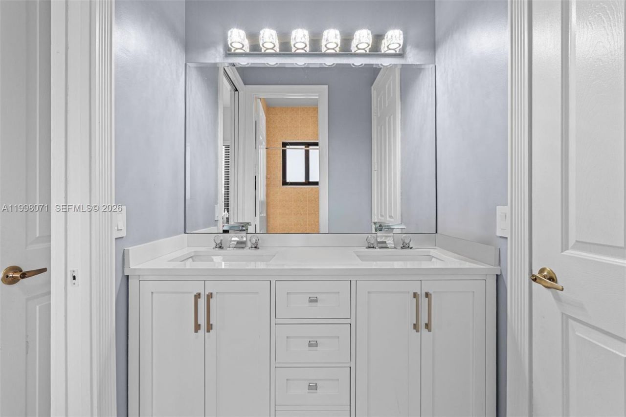 7613 SW 188th Ter, Cutler Bay, FL 33157 Photo