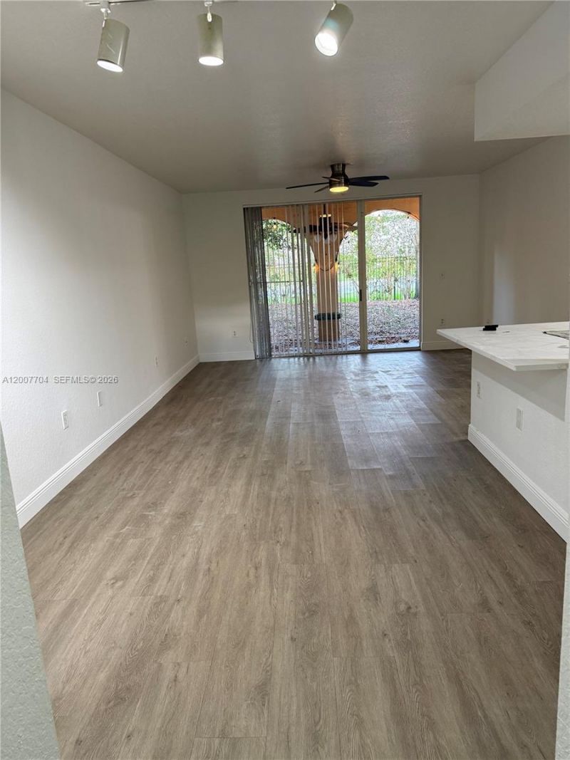 2500 Centergate Dr , Unit 104, Miramar, FL 33025 Photo