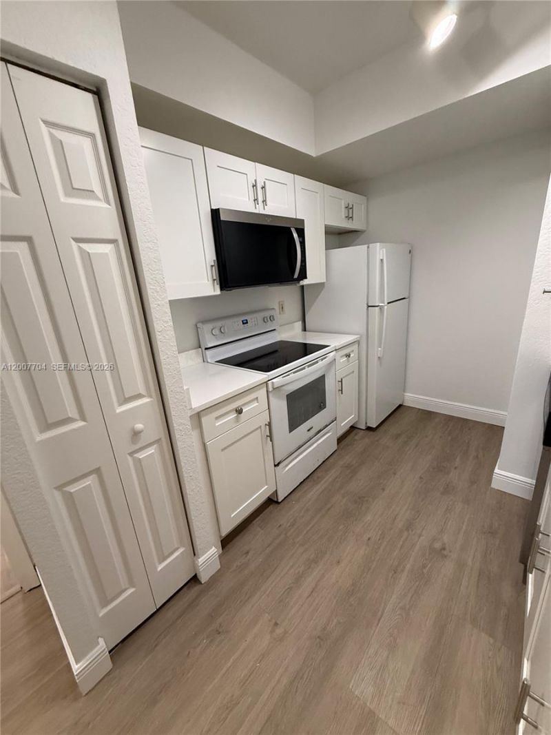 2500 Centergate Dr , Unit 104, Miramar, FL 33025 Photo