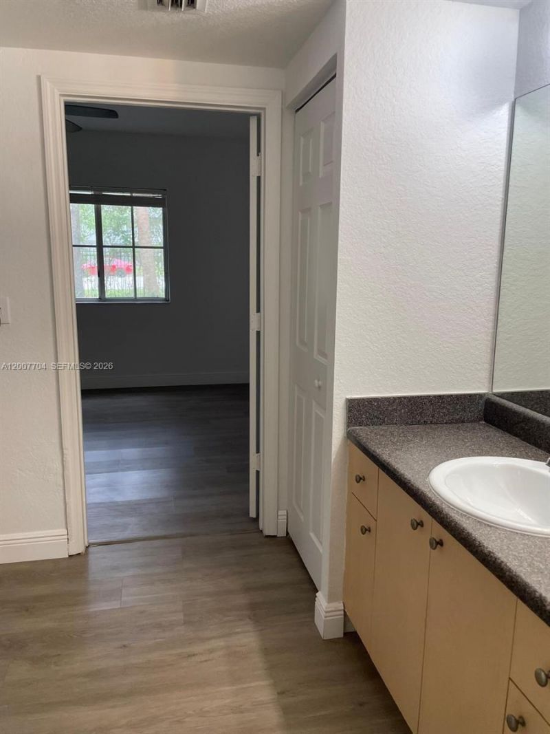 2500 Centergate Dr , Unit 104, Miramar, FL 33025 Photo