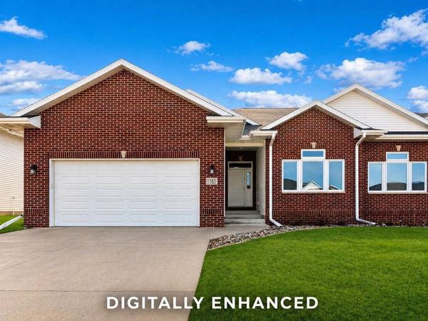 1185 Fox Ridge Road, Dike, IA 50624