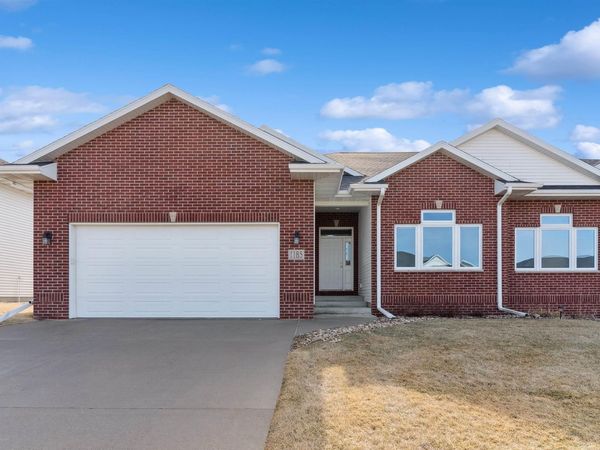 1185 Fox Ridge Road, Dike, IA 50624