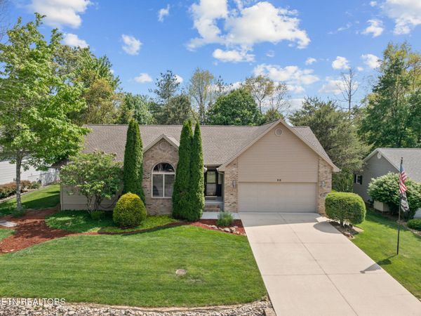 25 Brooks Lane, Crossville, TN 38558