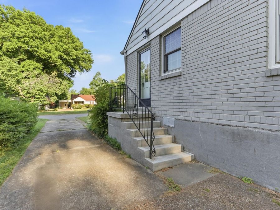 Property Image 38