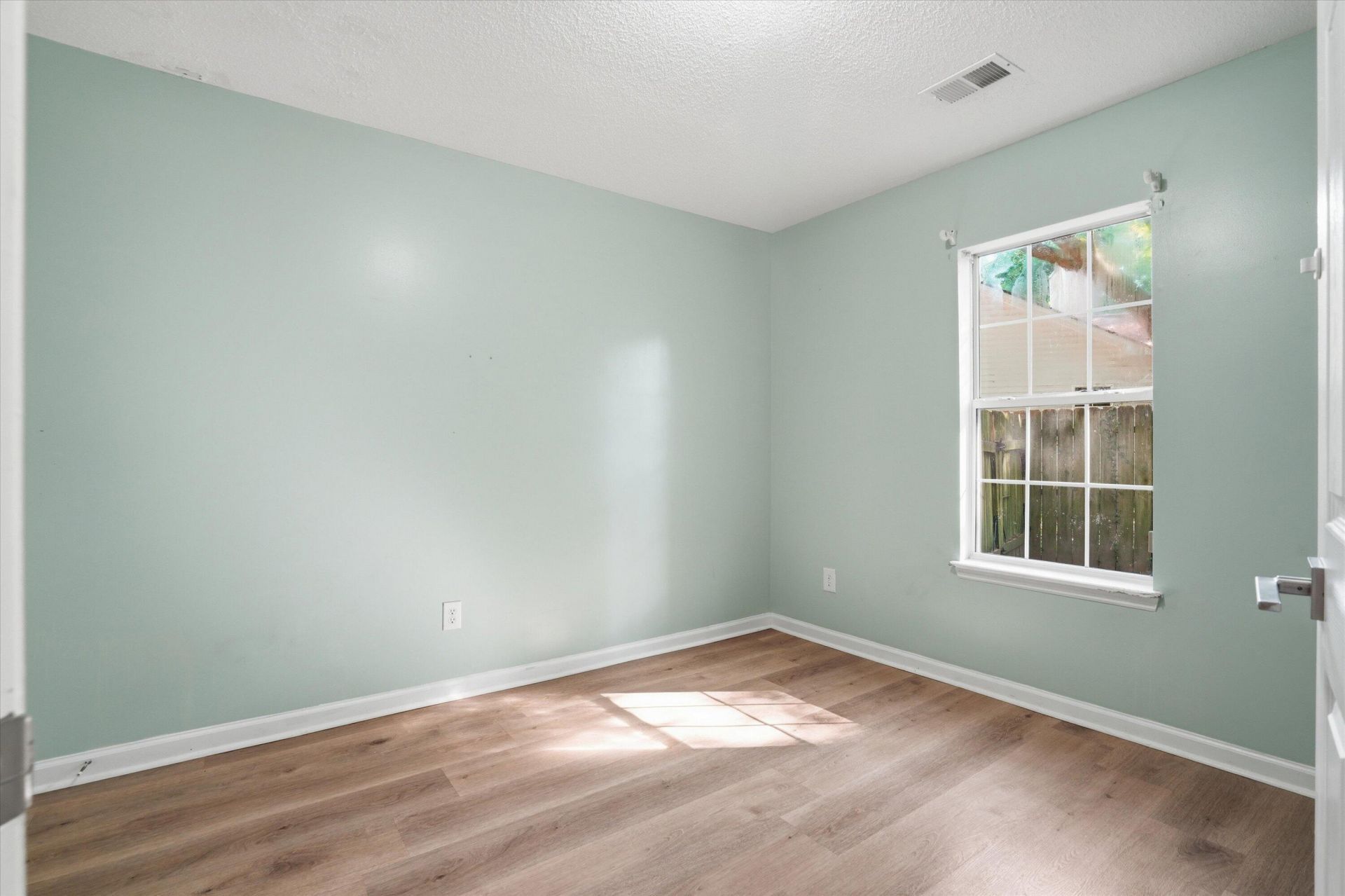 3628 Woodscape Court Photo 16