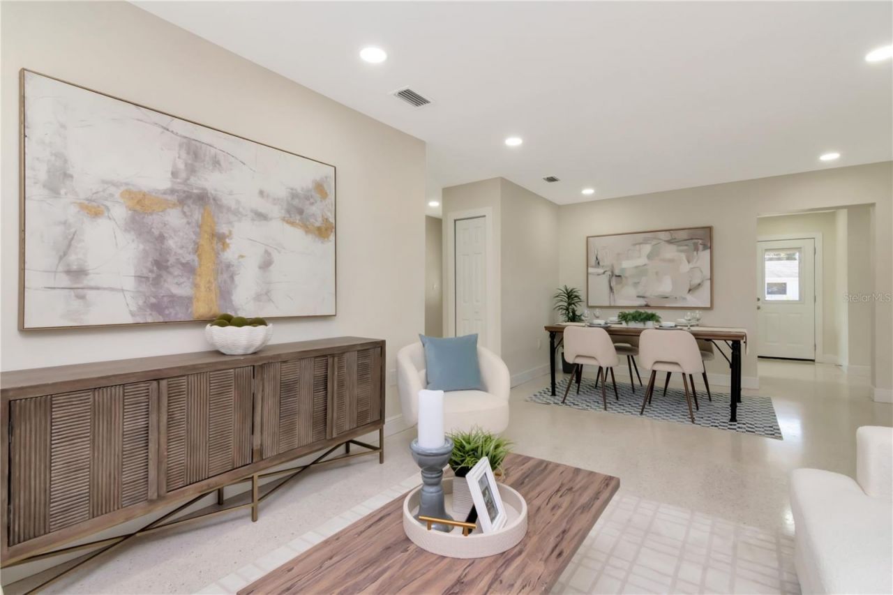 106 Steven Street, Ruskin, FL 33570 Photo