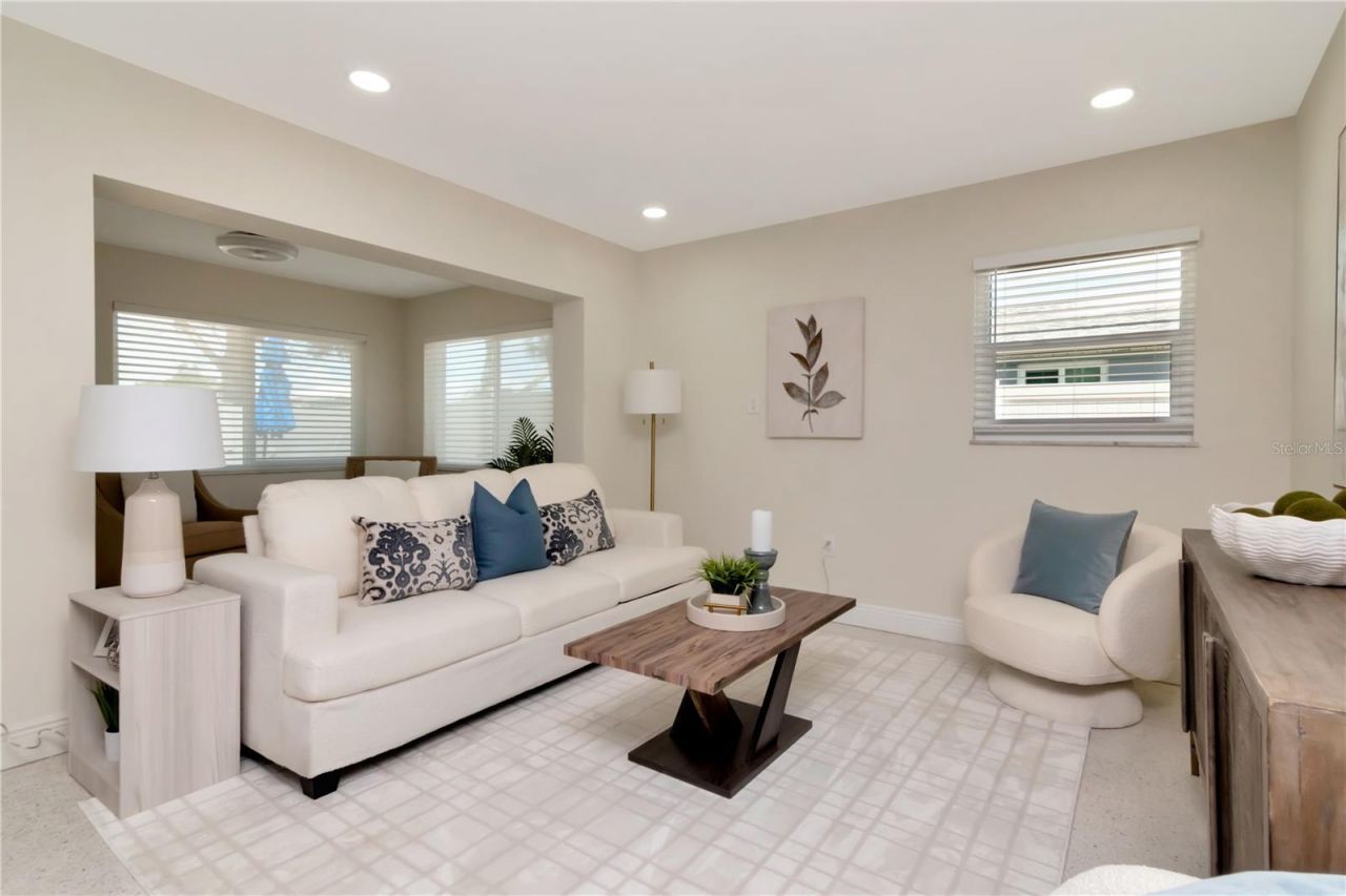 106 Steven Street, Ruskin, FL 33570 Photo