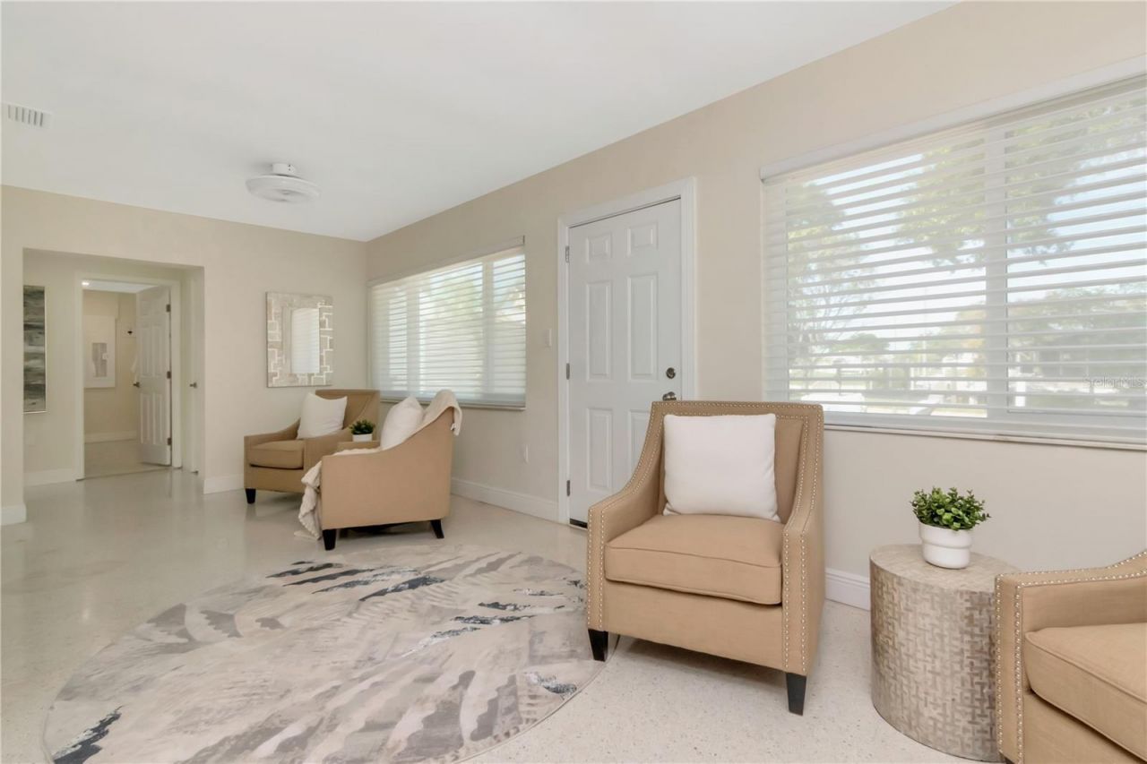 106 Steven Street, Ruskin, FL 33570 Photo