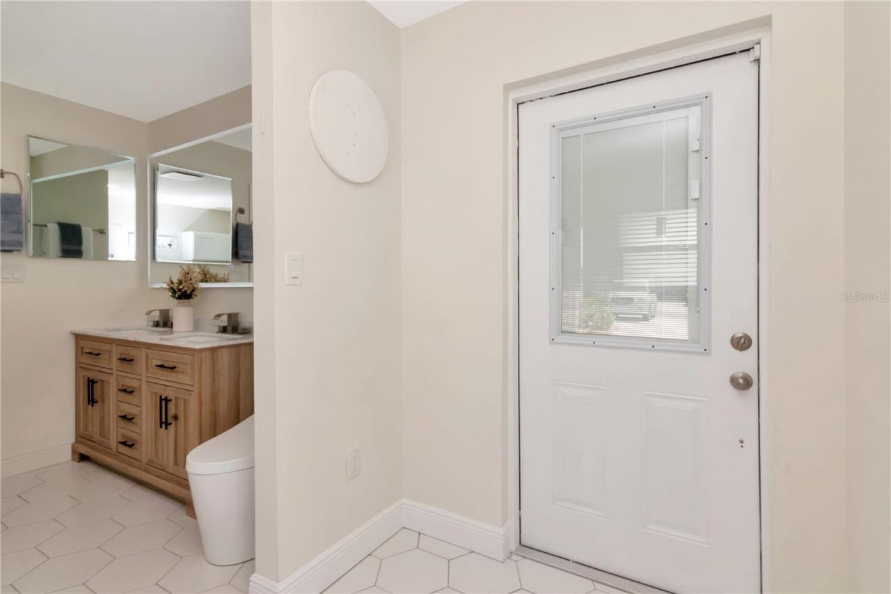 106 Steven Street, Ruskin, FL 33570 Photo