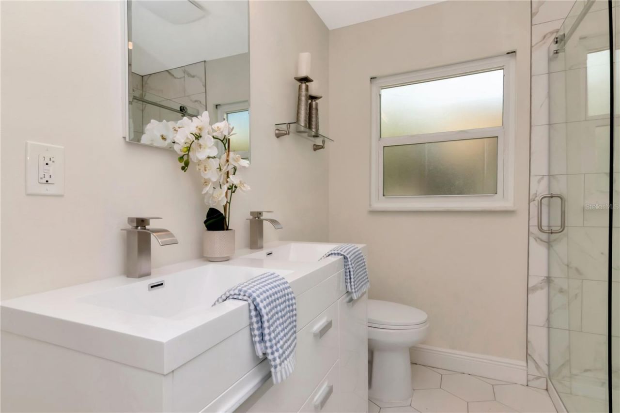 106 Steven Street, Ruskin, FL 33570 Photo