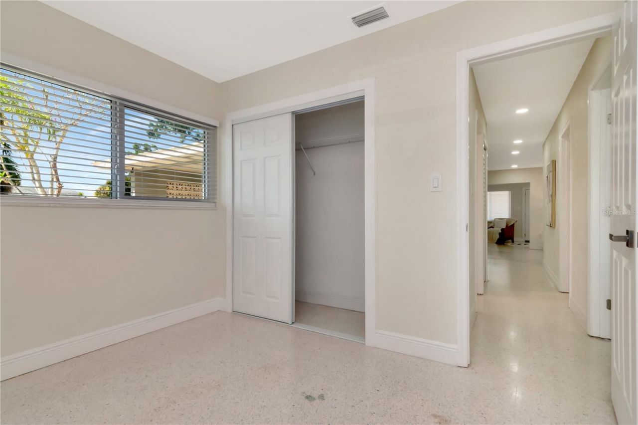 106 Steven Street, Ruskin, FL 33570 Photo