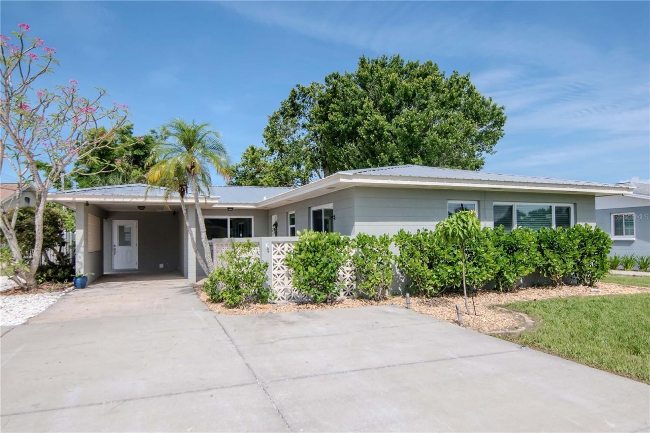 106 Steven Street, Ruskin, FL 33570 Photo