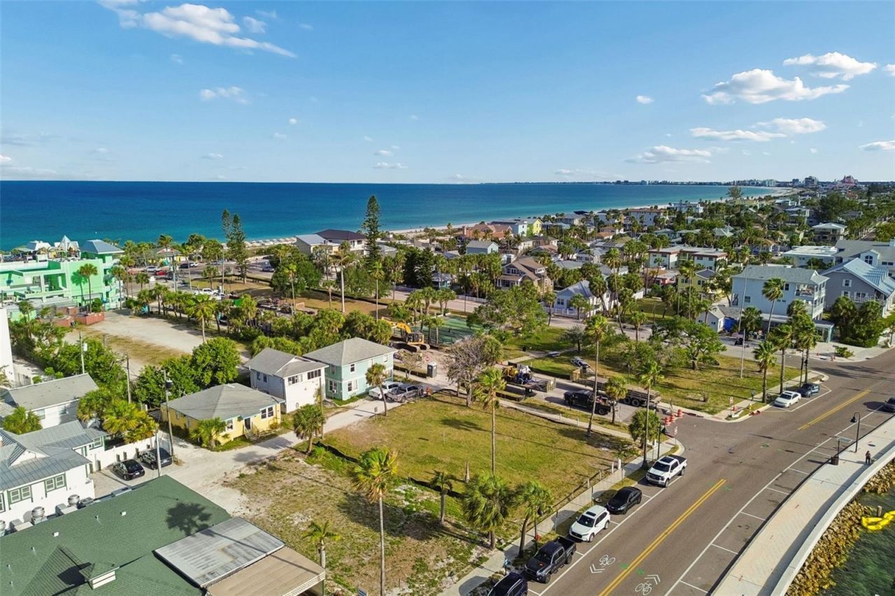 808 Pass A Grille Way, Saint Pete Beach, FL 33706 Photo