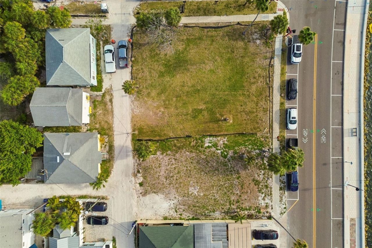 808 Pass A Grille Way, Saint Pete Beach, FL 33706 Photo