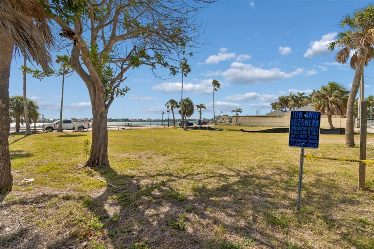 808 Pass A Grille Way, Saint Pete Beach, FL 33706 Photo