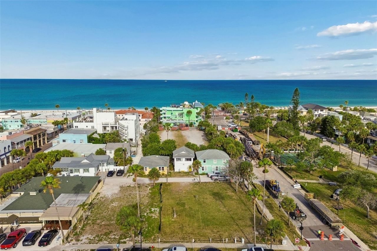 808 Pass A Grille Way, Saint Pete Beach, FL 33706 Photo