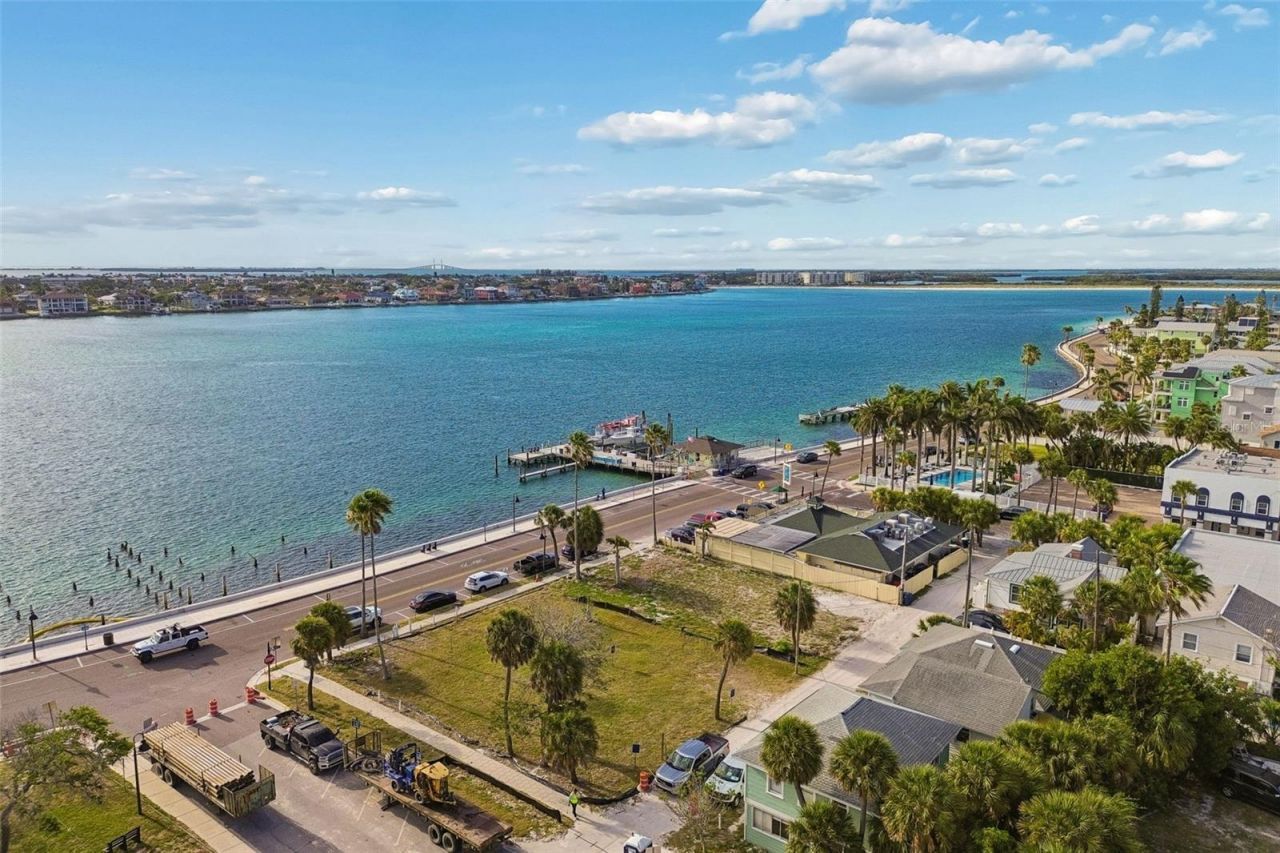 808 Pass A Grille Way, Saint Pete Beach, FL 33706 Photo
