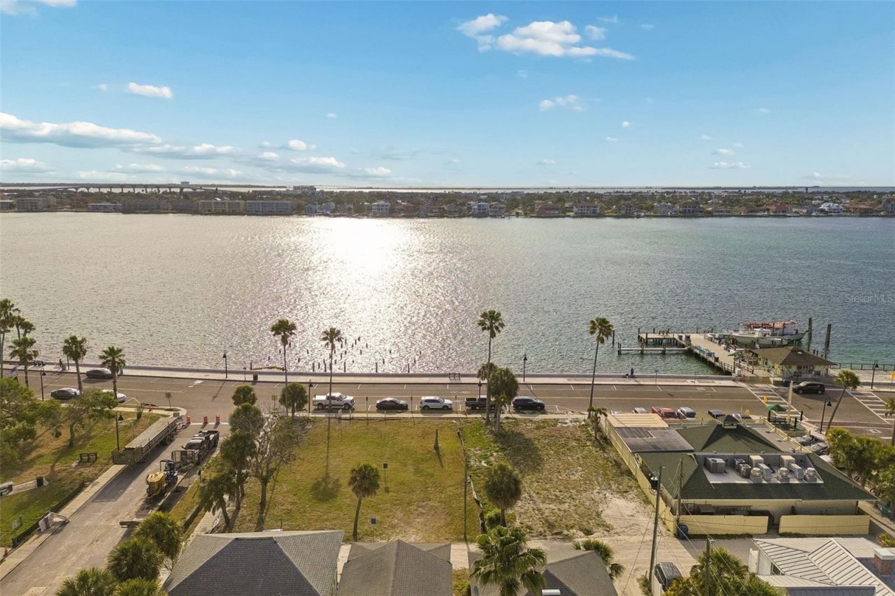 808 Pass A Grille Way, Saint Pete Beach, FL 33706 Photo