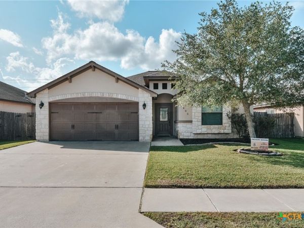 405 Tuscany Drive , Victoria, TX 77904