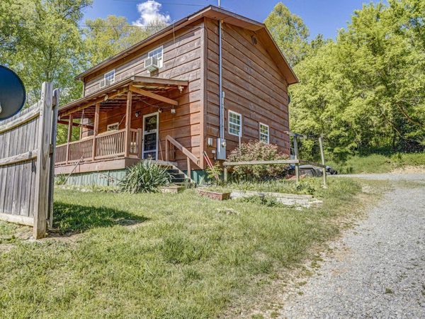 513 Tinker Cemetery Road, Erwin, TN 37650