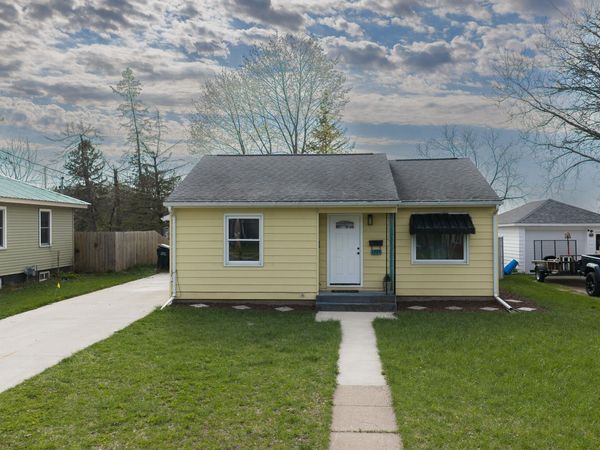 1727 Stoughton Ave -, Tomah, WI 54660