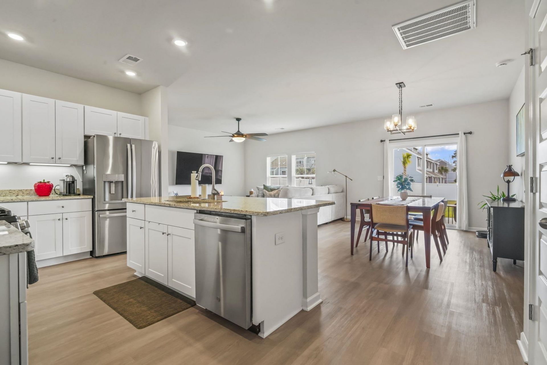 104 Water Deer Way Photo 15