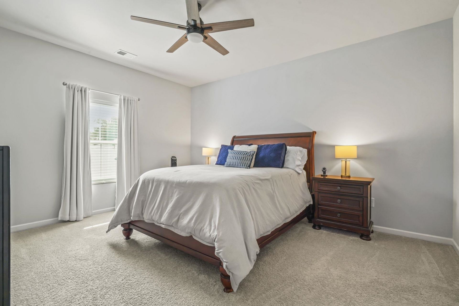 104 Water Deer Way Photo 18