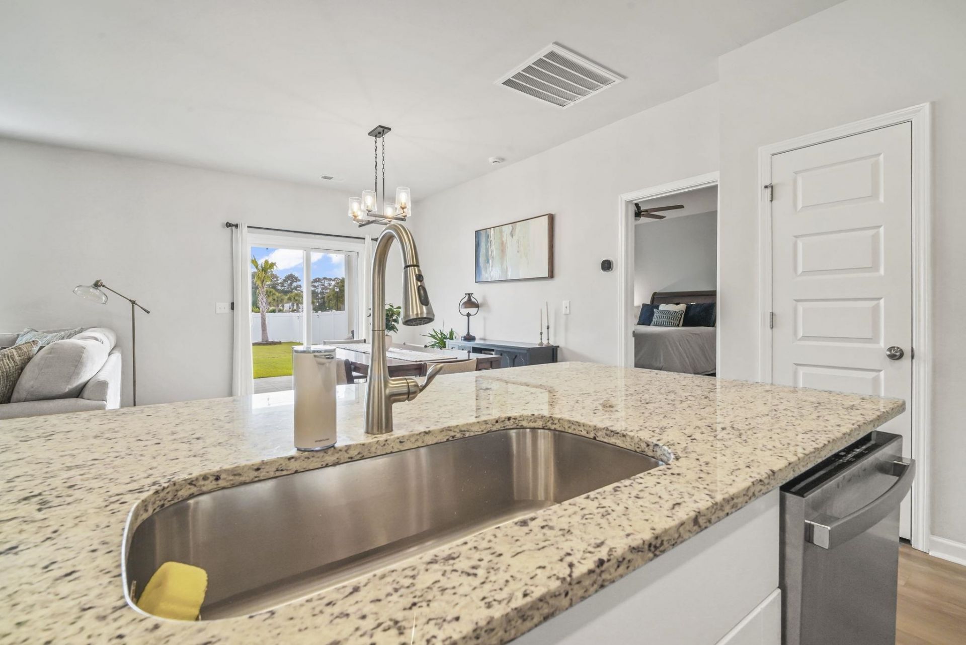 104 Water Deer Way Photo 8