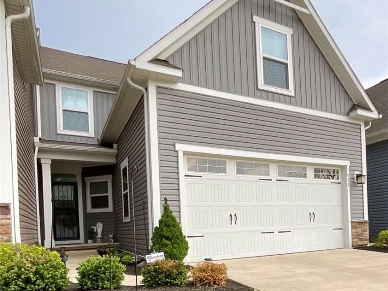 1635 Springer Court, Akron, OH 44313 Photo 1