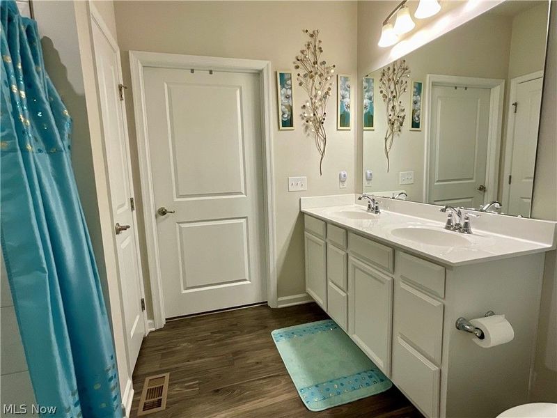 1635 Springer Court, Akron, OH 44313 Photo 18