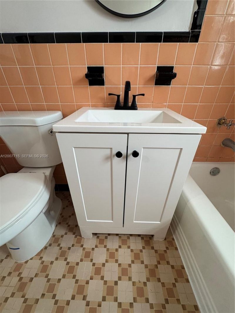 725 NE 91st St, Unit 1D, Miami Shores, FL 33138 Photo