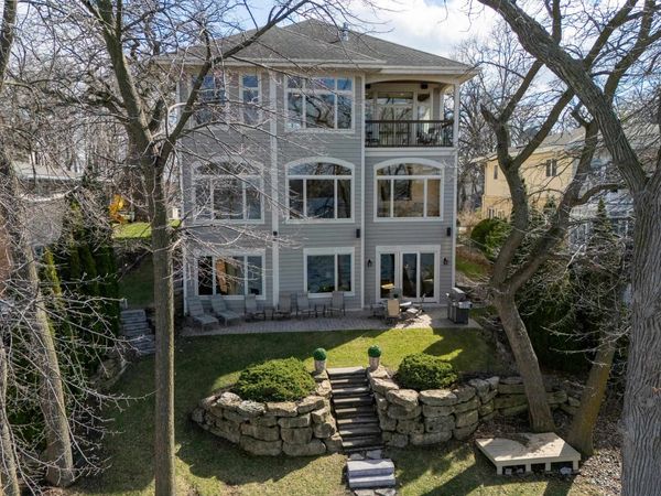 2202 Colladay Point Drive, Stoughton, WI 53589